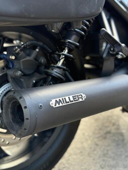 Honda Rebel CMX 1100 A - 11