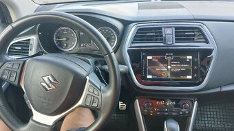 Suzuki SX4 S-Cross - 11