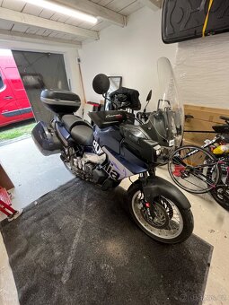 Aprilia Caponord ETV1000 - 11