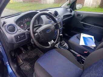 Ford Fiesta 1.3i Nová STK - 11