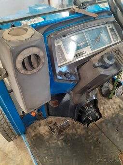 Prodám malotraktor ISEKI 3030 - 11