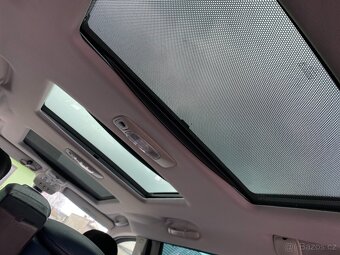 Lancia Phedra, 2,2 JTD, 125kW, 7 míst, modrý kožený interiér - 11