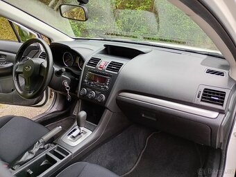 SUBARU XV 1.6i, 1.MAJITELKA, 104000 KM. - 11