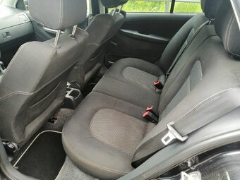 Škoda Fabia Sport 1.4 55kW nová STK - 11