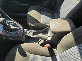 Fiat Croma 2008 1,9D MULTIJET COMBI 110kW DILY z vozu - 11