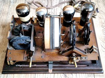 Starožitné rádio Telefunken 4A, rok 1928, Německo - 11