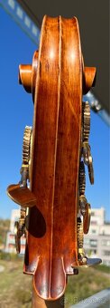 Celodřevěný kontrabas - 11