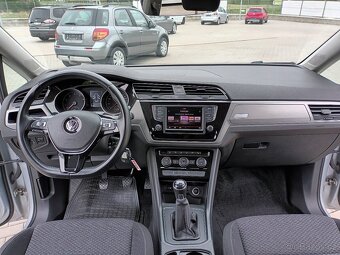 Volkswagen Touran 1,2 Tsi,81kw,SERVISKA,VÝHŘEV - 11