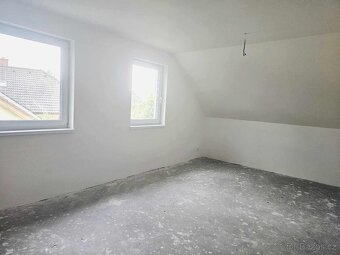 Pronájem rodinného domu 6+1, 183 m2 - 11