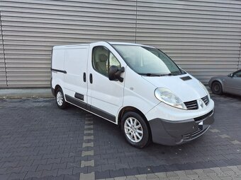 Renault Trafic - 11