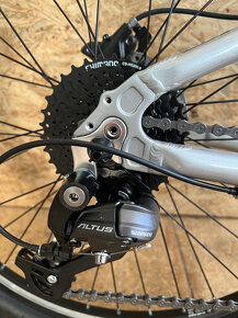 Nové dětské kolo BH EXPERT JUNIOR 24" DISC - 11