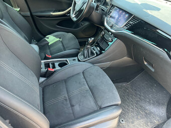 Opel Astra 1.2Turbo 107kW Ultimate S/s - 11