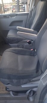 VW Transporter T5 Shuttle 2.5 tdi - 11