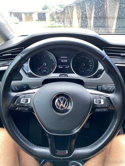 VW Touran 2.0 TDi 110kw 5míst, Webasto, masáž - 11