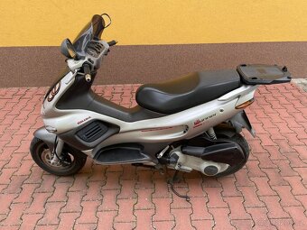 Skútr Gilera Runner VX200 M24 5/2003 - 11