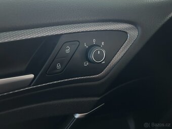 Volkswagen Golf 7 1.2 TSI 81kW,LOUNGE,SERVISKA - 11