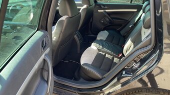 ŠKODA OCTAVIA 2.0TSI RS XENONY - 11