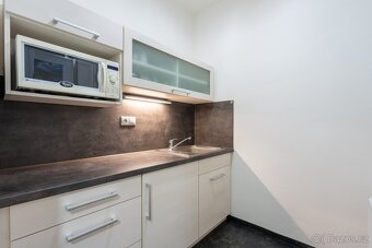 Komerční nemovitost, výroba, sklad, kancelář - 11