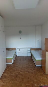 Pronájem byt pro studenty 2+1 zařízený (66,0 m2), Zlín - 11