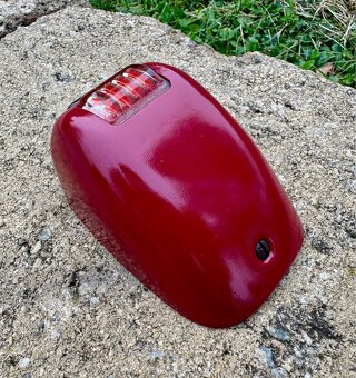 Jawa ČZ kývačka, půllitr, Velorex - zadní světla - 11