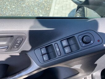 Volkswagen Tiguan, 2.0TDI 103kW- CLIMATRONIC -4x4 - 11