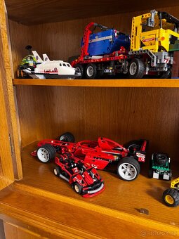 Lego sbírka, vlaky 9V, Technic, Creator - 11