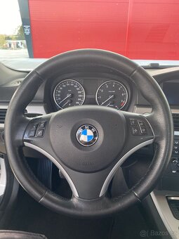 BMW E90 330xi • 2007 • 3.0i 200 kW • xDrive - 11