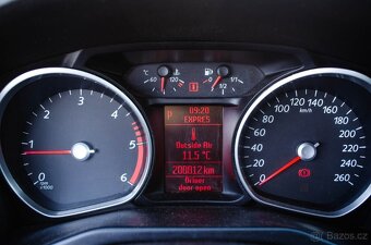 Ford Mondeo 2.0 TDCi DPF (140k) Titanium A/T - 11