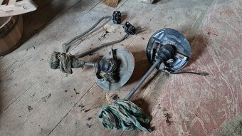 TAVRIA - náhradní díly - 11