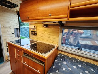 Prodám obytný vůz Iveco - 11