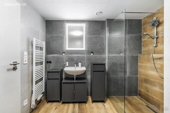 Prodej bytu 2+kk 60 m² Potoční, Hluboká nad Vltavou - 11