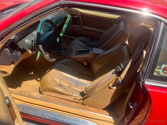 500SL Mercedes Benz V8 - 11