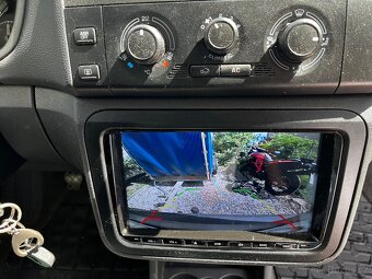 Škoda Roomster Scout 1.4 + GPS - 11