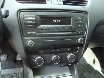 Škoda Octavia 3 combi 1.6 TDi - 11