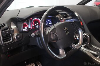 Citroën DS5 2.0HDI Automat 120kW Navi ČR - 11