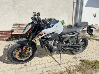 Ktm 790 Duke - 11