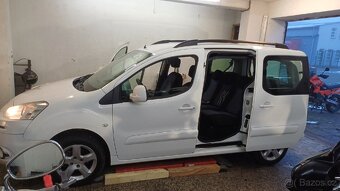 Peugeot Partner  Tepee1.6 HDI 2015 NOVÁ STK - 11