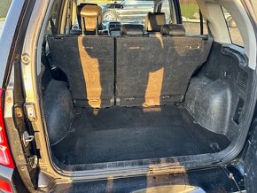 Suzuki Grand Vitara 2.0 benzín 4x4 plně pojízdné - 11