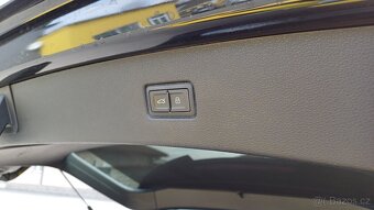Audi Q7 S-LINE 210kW Webasto-vzduch-7.míst-masáž-TZ-ČR-DPH - 11
