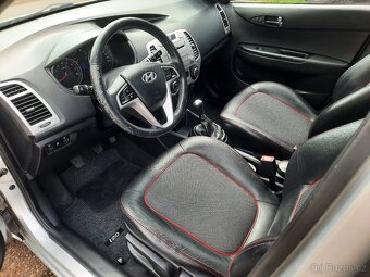 Hyundai i20 - 11