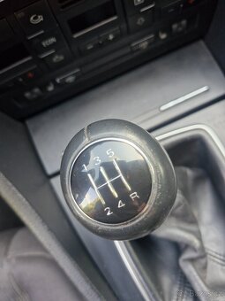 Audi A4 1.6 75kw - 11