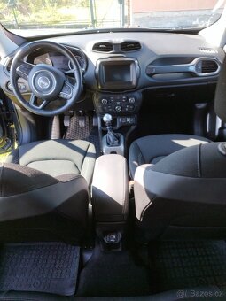 Jeep Renegade LIMITED 2021 1.0T 88kW ČR - 11
