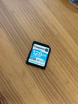 Sony ZV-E10 + objektiv | Kompletní balení + doklady - 11