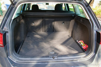 VW Golf Variant VII 2,0 TDi, 110 kW - 11