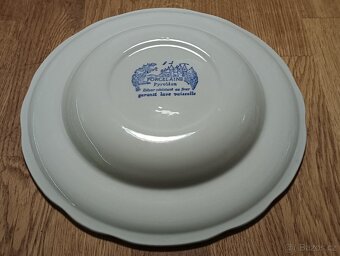 STARÝ PYROBLAN PORCELÁNOVÝ TALÍŘ BRITISH PETROLEUM FRANCE - 11