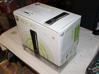 Microsoft Xbox 360 Elite 120GB Antracit - kompletní balení - 11
