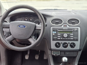 Ford Focus II combi - 11