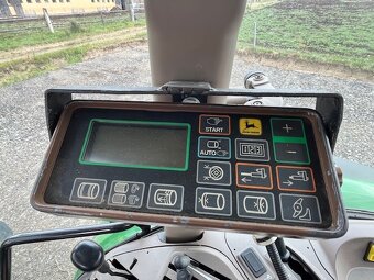 Lis na kulaté balíky John Deere 590 - 11