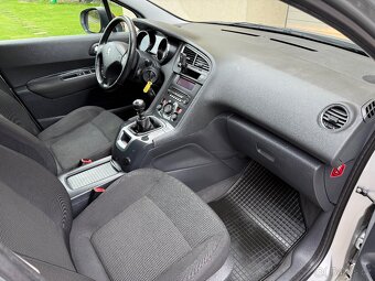 Peugeot 5008, 2010, 1,6HDi 80kW, ČR, Premium - 11