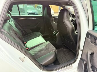 ŠKODA SUPERB 3 SPORTLINE DSG - 11